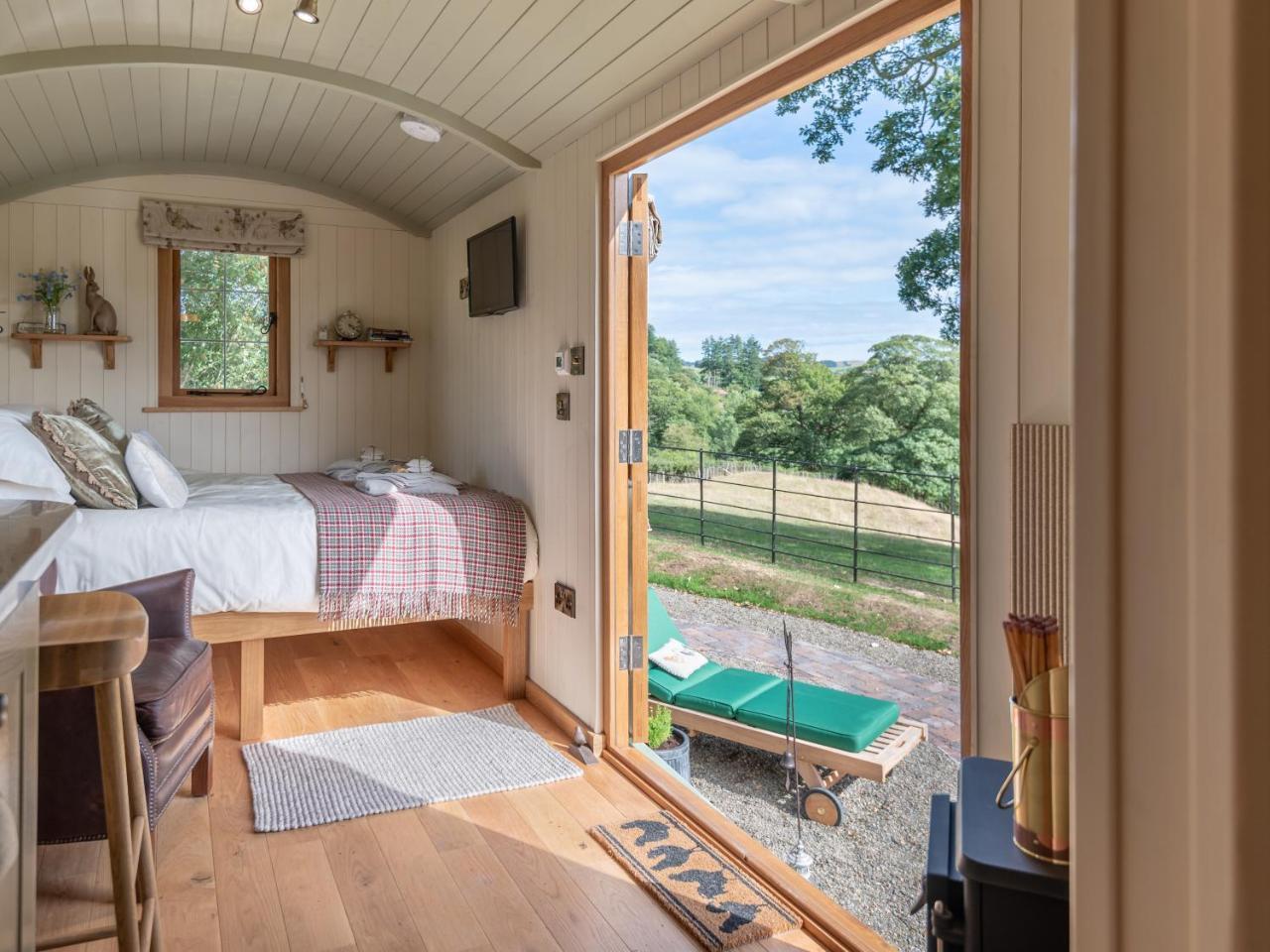 Llanbadarn Fynydd Padarn'S Hutヴィラ エクステリア 写真
